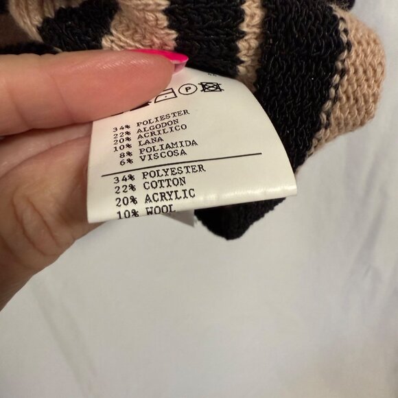 Aldo Martins Cream and Black Sweater U.S. Size 8 - Picture 4 of 9
